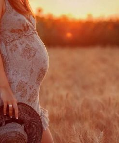 PREGNANCY & CHILDBIRTH